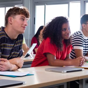 Header-for-all-courses Latest Facts, Figures and Trends in Higher Education